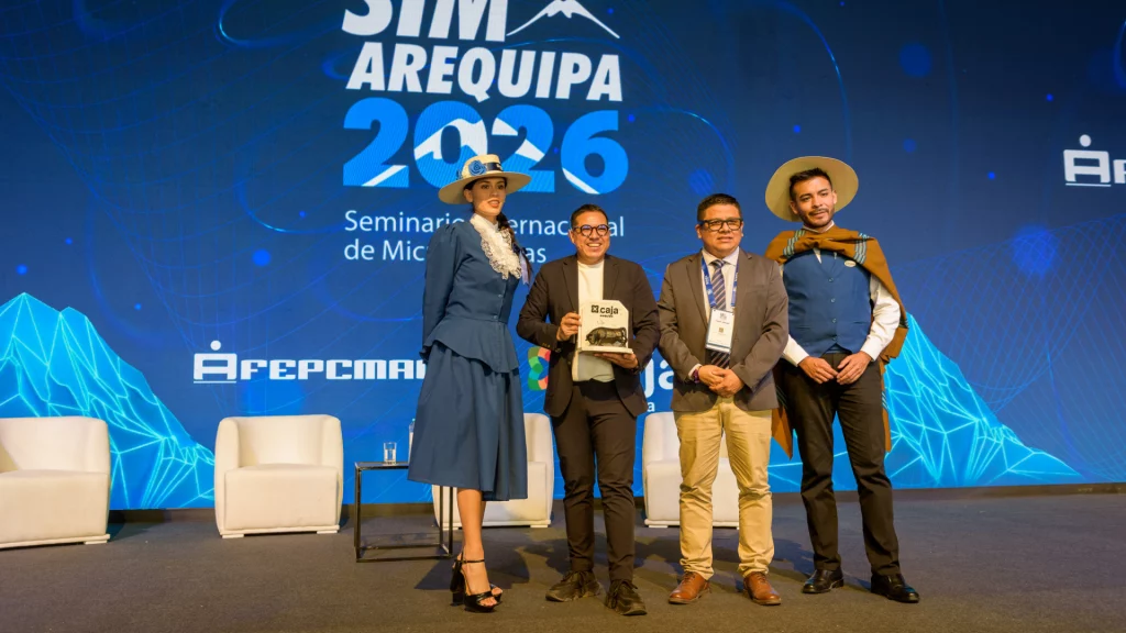 Wario Duckerman conferencista de IA en SIM Arequipa 2026 Perú